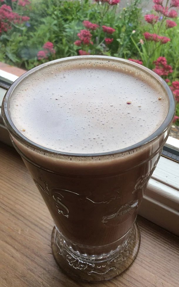 Guarana banana shake